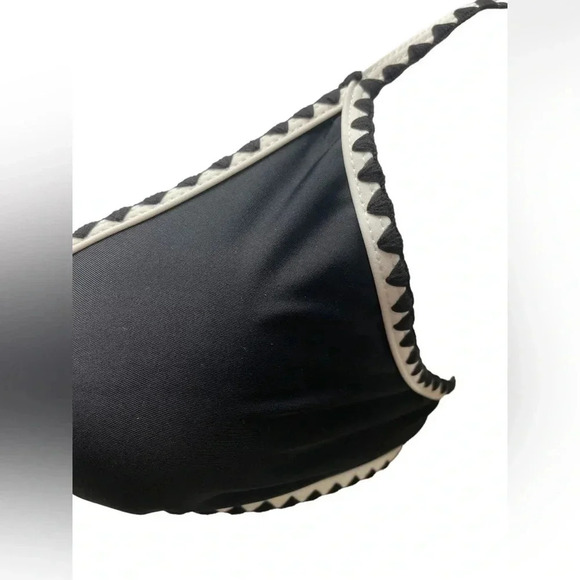 Zaful 2 Piece Black and White Bikini Size  Small/4 - Picture 5 of 9